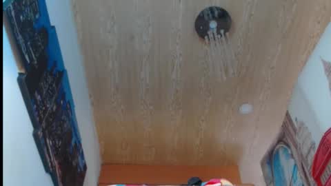 Snapshot of milf_valeria chatting on October 23, 4:19 pm Valeria online show from October 23, 4:19 pm