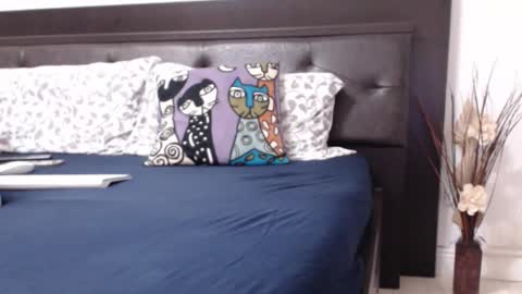 milfa online show from November 14, 5:20 am