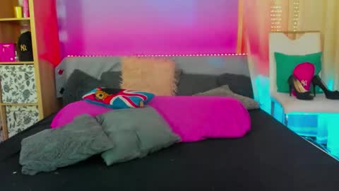 MilfSabina online show from April 29, 4:23 pm
