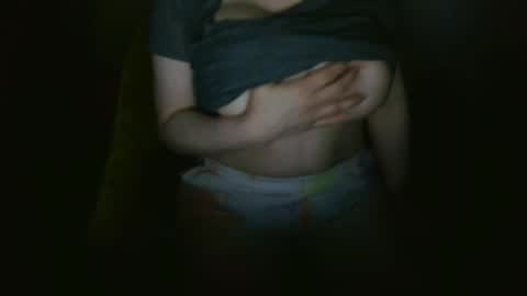 MilfyTitts online show from May 2, 11:05 am