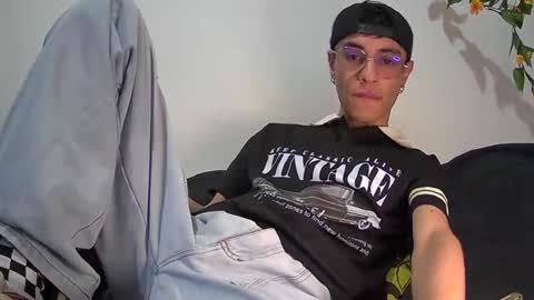 militoveruss2 online show from March 4, 11:29 am