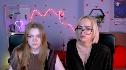 Mila online show from March 10, 9:29 pm