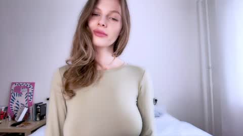 milky__way_ online show from July 4, 2:43 pm