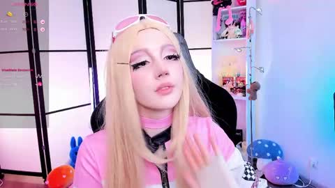 milky cute online show from May 6, 6:47 pm