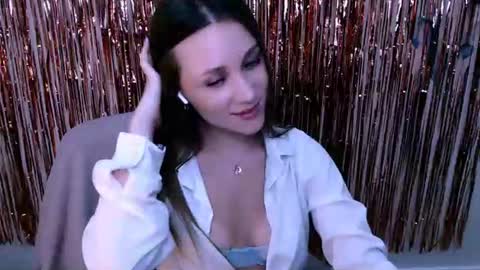 Milla online show from July 7, 11:25 am