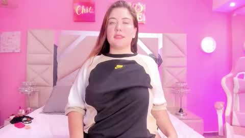 millers_rousse online show from November 24, 2:27 pm