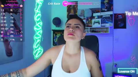 Im girl my name is Johana  online show from November 26, 9:11 pm