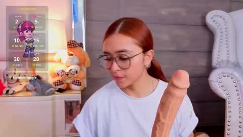 milleyjones_ online show from September 9, 8:31 pm