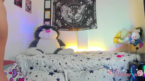        online show from June 12, 3:49 am