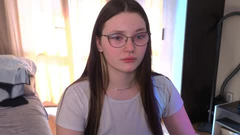 Millie online show from May 1, 2:49 am