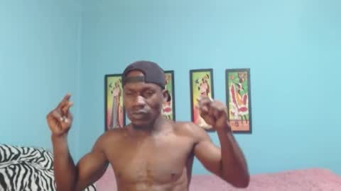 Miltonn online show from November 13, 7:38 pm