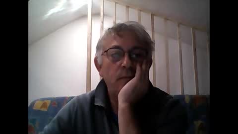 milu72 online show from December 14, 4:08 pm