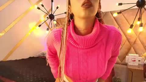  Milu Belucci  online show from July 16, 2:31 pm