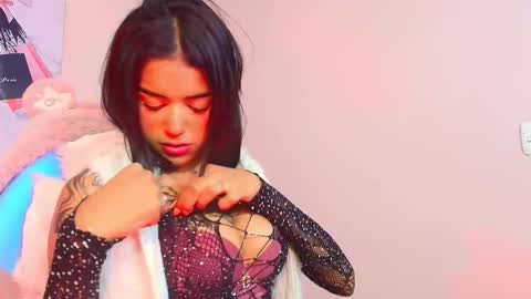 milu_carbajal_x online show from March 10, 2:16 am