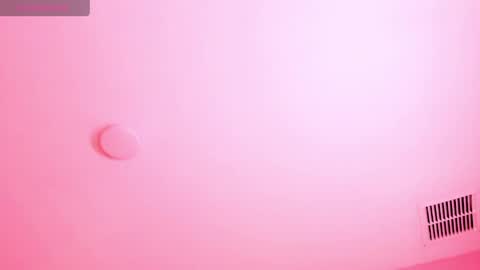 milu_carbajal_x online show from April 24, 4:03 am