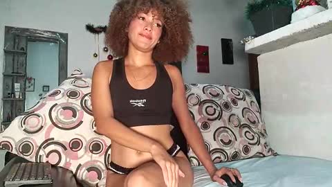 Milu online show from November 29, 5:48 am