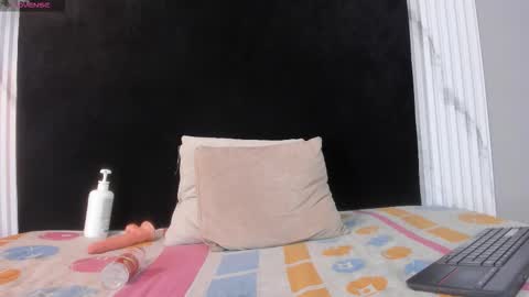 Milu online show from February 21, 10:46 pm