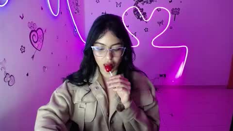 Milusolers online show from March 23, 4:06 am