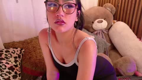 Milu online show from July 25, 7:12 pm