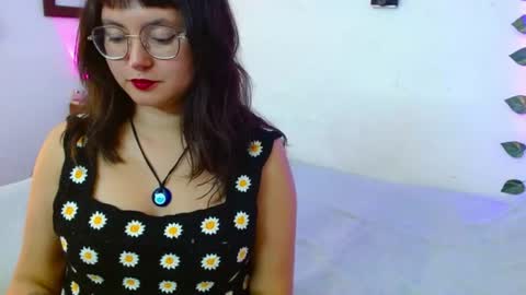 mily_baker online show from July 19, 2:14 am