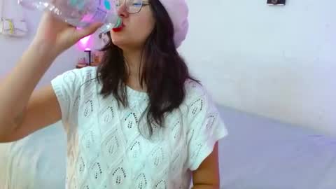 mily_baker online show from June 11, 2:00 am