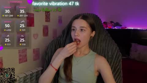 Emily online show from February 6, 6:32 pm