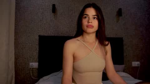 Linda online show from October 11, 2:11 pm