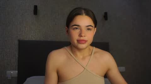 Linda online show from March 12, 1:26 pm