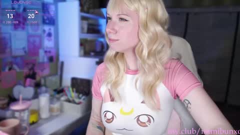 Mimi Bunny  online show from April 30, 4:28 am