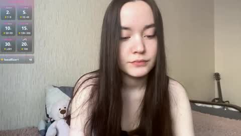 mimipurr online show from March 9, 4:17 am