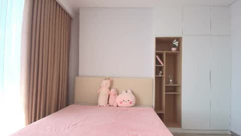 Mina online show from May 3, 2:28 am