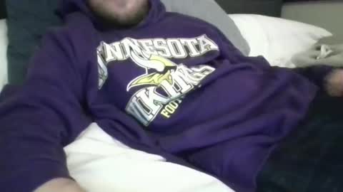 Minnesota Guy online show from December 18, 4:30 am