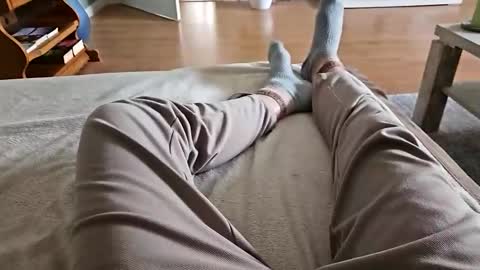 Jesse J. online show from November 12, 1:57 pm