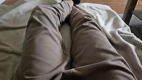 Jesse J. online show from December 21, 12:49 pm