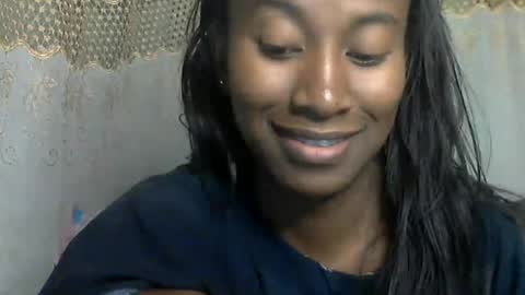 minouch211907 online show from June 14, 2:41 pm
