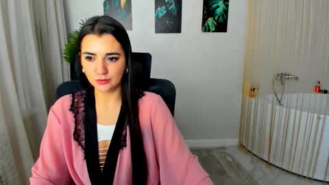 Jessi online show from November 23, 8:29 pm