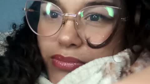 Snapshot of mira_cherry chatting on September 30, 5:40 am mira_cherry online show from September 30, 5:40 am