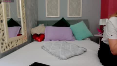 Mira online show from April 23, 1:57 pm