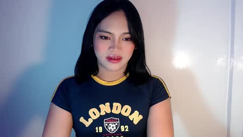 Snapshot of mira_luna222 chatting on February 22, 6:52 pm Mira Bella online show from February 22, 6:52 pm