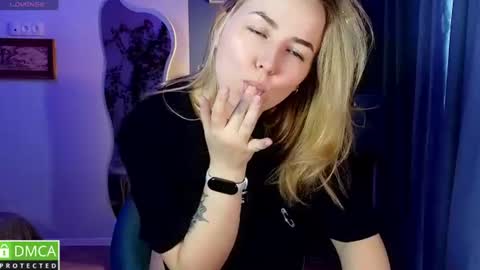 Mira online show from June 18, 1:11 am
