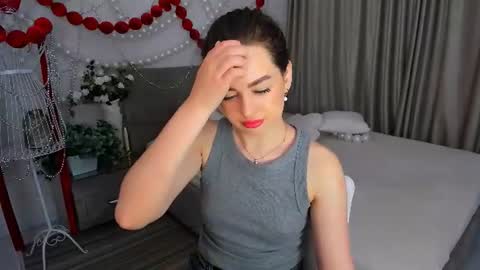 Emma online show from June 15, 2:47 am
