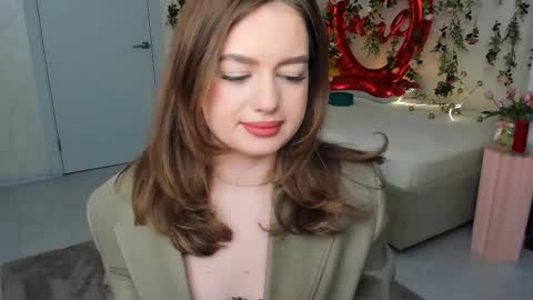 Emma online show from February 26, 7:39 pm