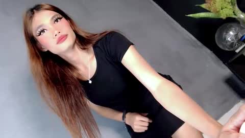 Zoey online show from November 17, 10:29 am