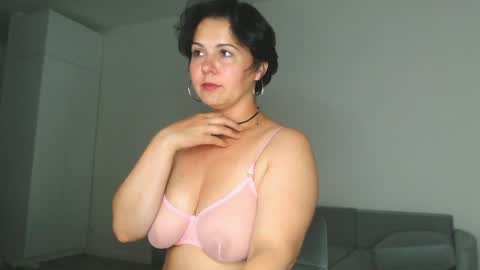 Meera online show from July 17, 8:44 pm