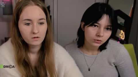 Snapshot of miraella chatting on October 8, 8:53 am Mira online show from October 8, 8:53 am