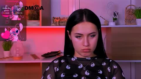 Snapshot of miraella chatting on October 27, 3:06 am Mira online show from October 27, 3:06 am