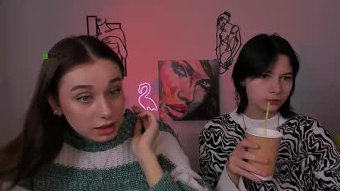 Snapshot of miraella chatting on September 28, 8:45 am Mira online show from September 28, 8:45 am