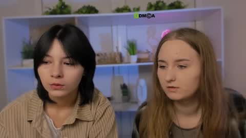 Snapshot of miraella chatting on October 4, 8:12 am Mira online show from October 4, 8:12 am