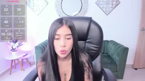 miranda_crawfor online show from July 25, 7:45 pm