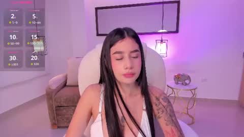 miranda_crawfor online show from June 24, 8:38 pm